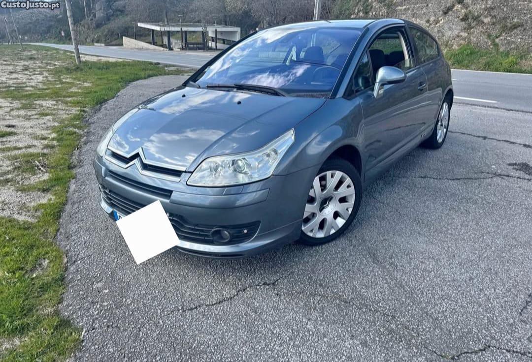 Citroën C4 VTS coupé — fotografia 4