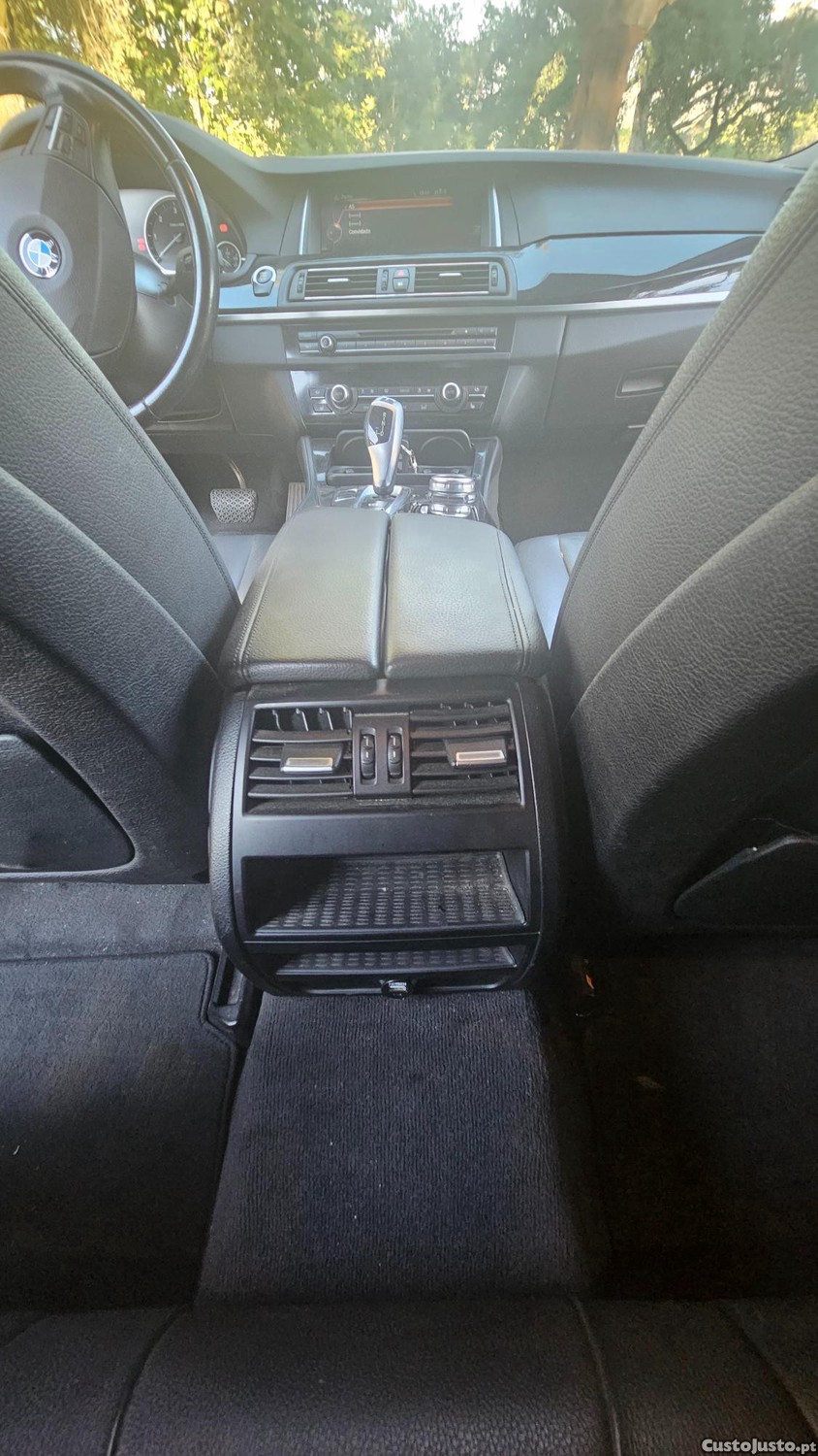 BMW 530 d Touring F11 — fotografia 4