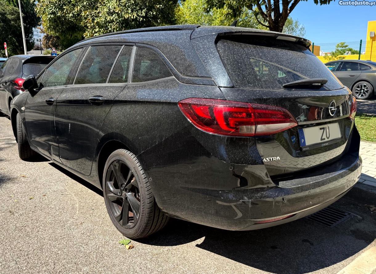 Opel Astra Sports Tourer+ — photo 2