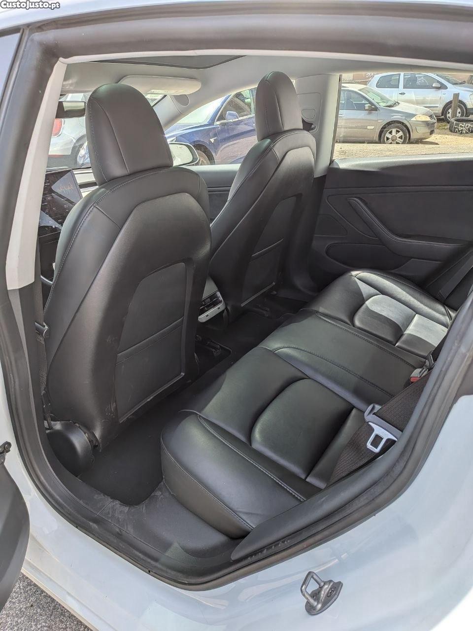 Tesla Model 3 Long Range AWD Dual motor - 20 foto 4