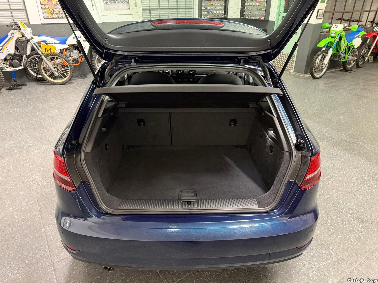 Audi A3 Sportback 1.6 TDI Advance Ultra — fotografia 4