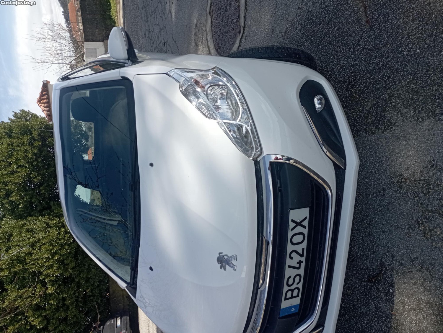 Peugeot 208 Van - 19 foto 2