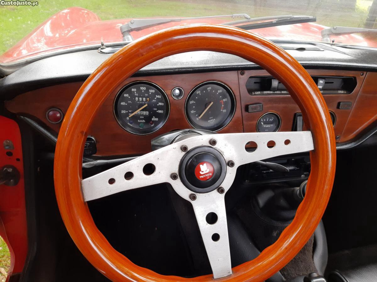 Triumph Spitfire 1500 TC Cabrio — fotografia 3
