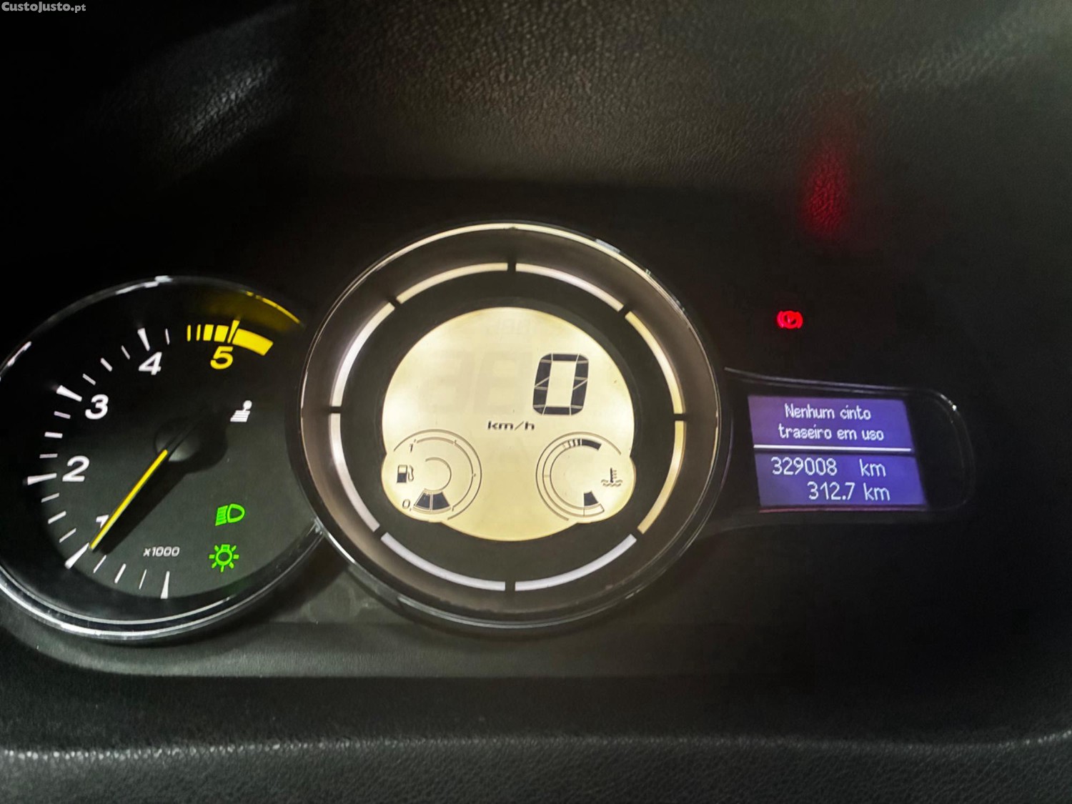 Renault Mégane III 1.5dci 120cb — fotografia 4