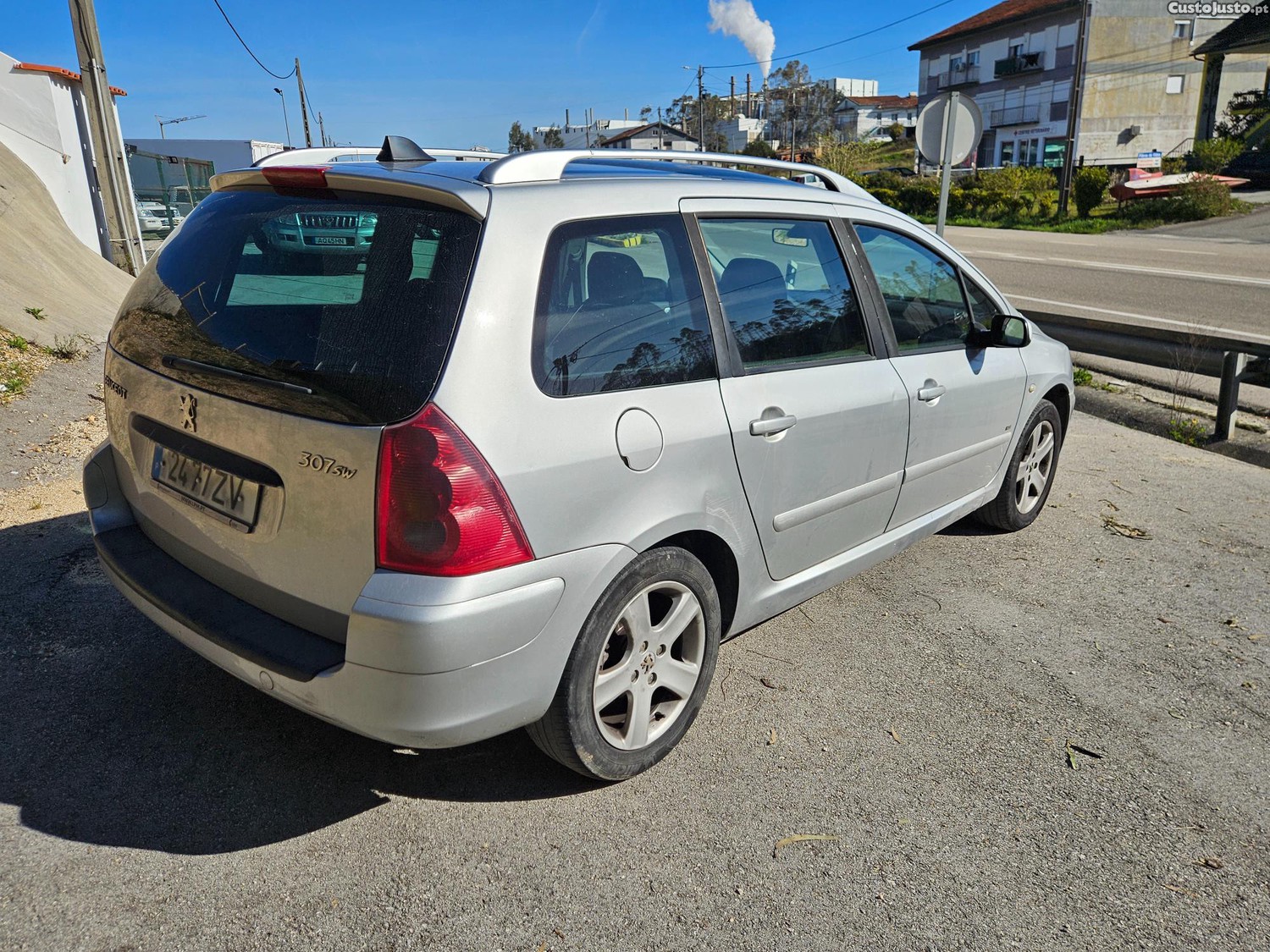 Peugeot 307 1.6hdi — fotografia 6