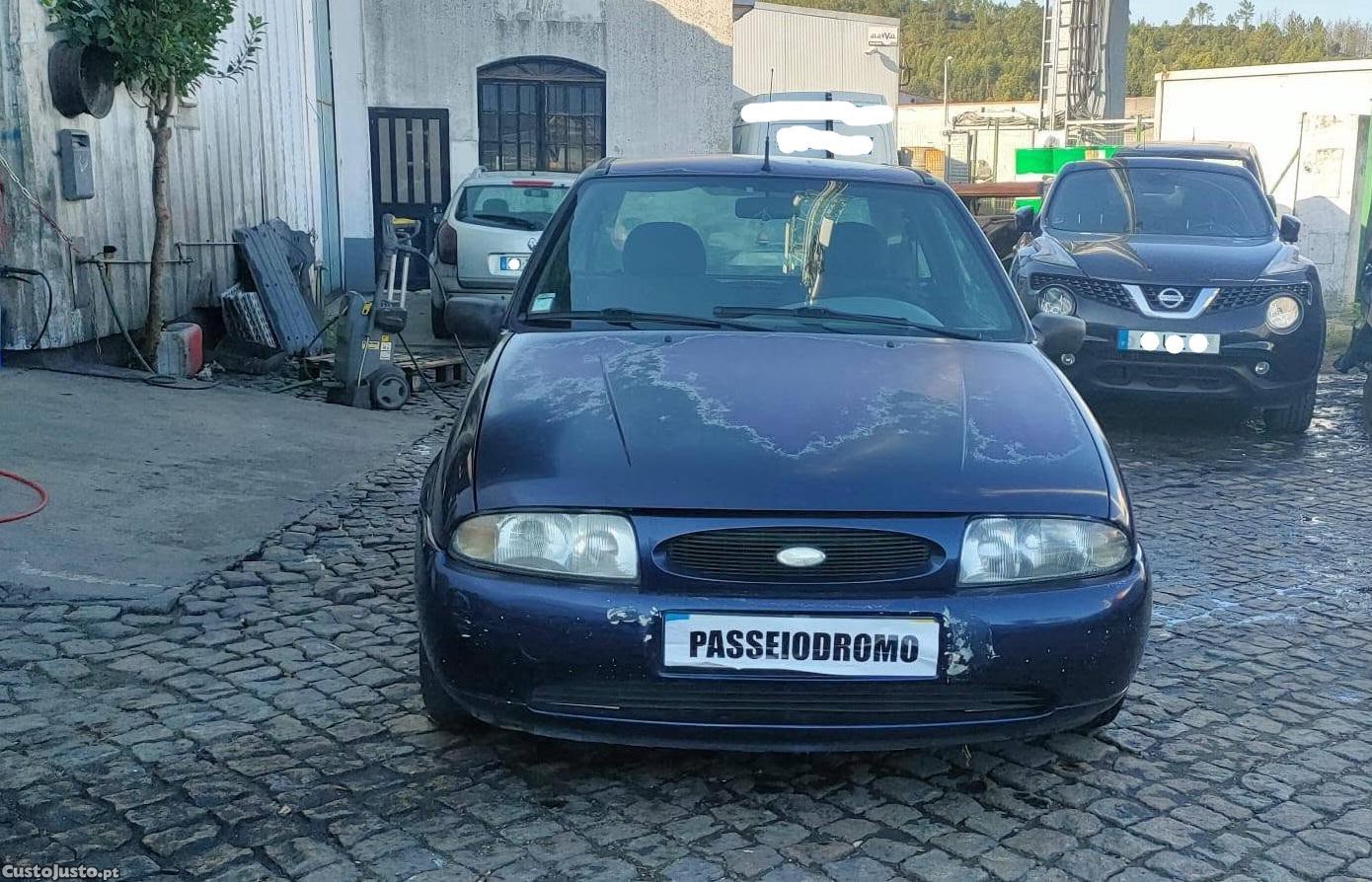 Ford Fiesta 1.8D — photo 4