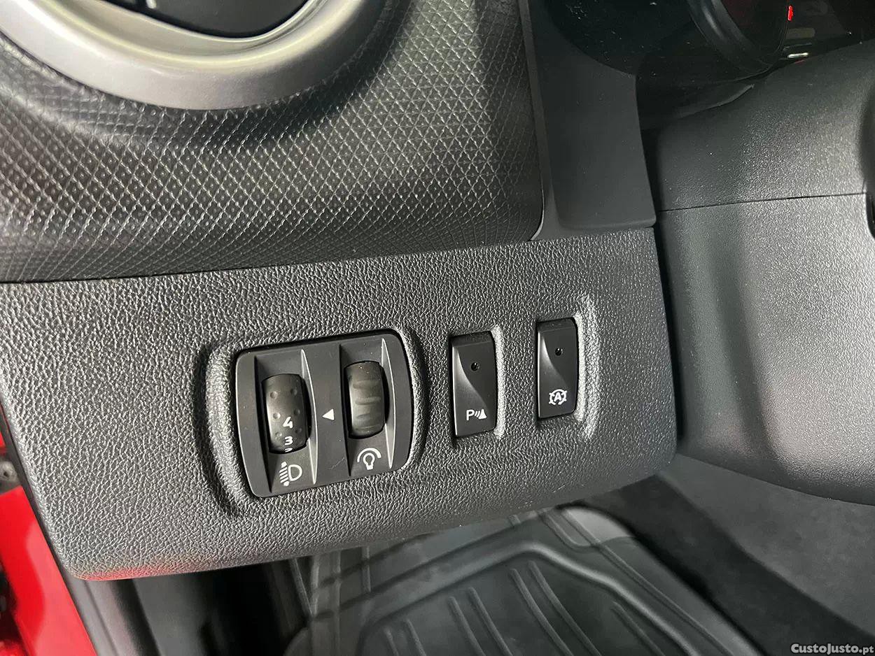 Renault Clio 1.5 dci gt line — fotografia 8