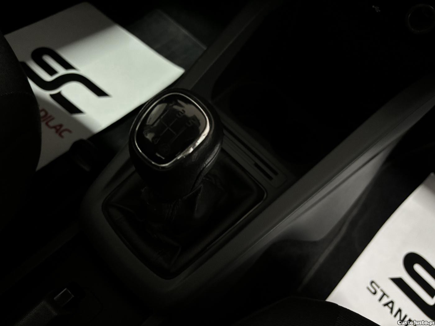 Skoda Fabia 1.0 Style — fotografia 5