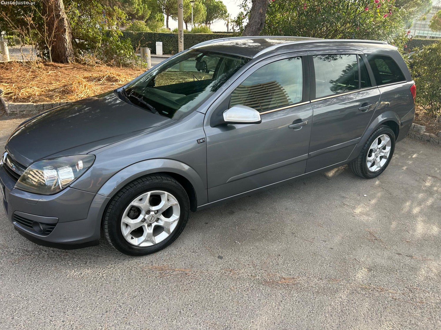 Opel Astra ( Station Wagon) — fotografia 2