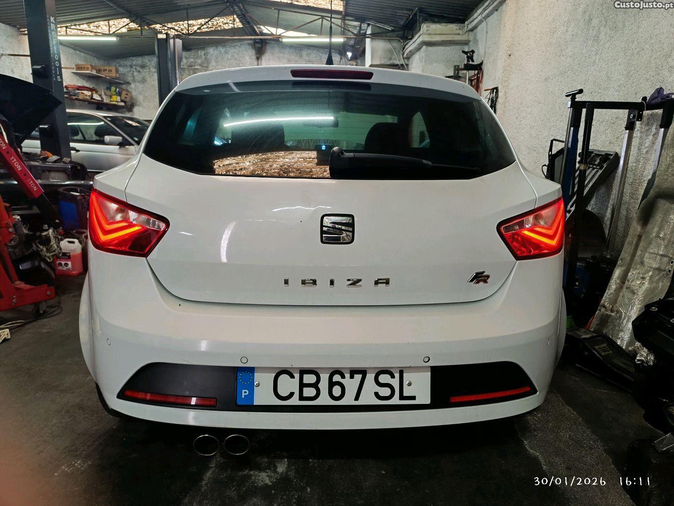 SEAT Ibiza FR 1.4com tecnologia ACT — fotografia 9