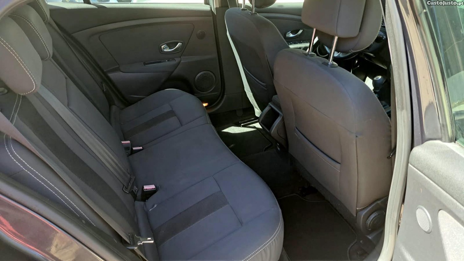 Renault Mégane 1.5 dCi Bose Edition — fotografia 6