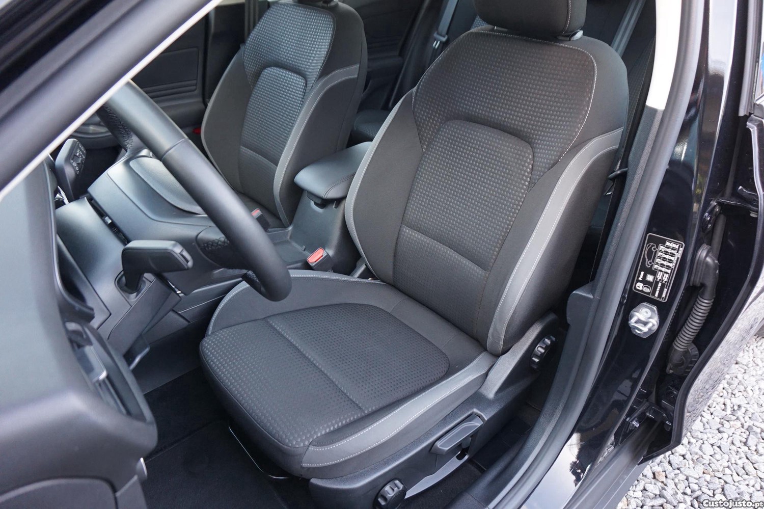 Ford Focus 1.5 tdci 120 PowerShift Connected — fotografia 7