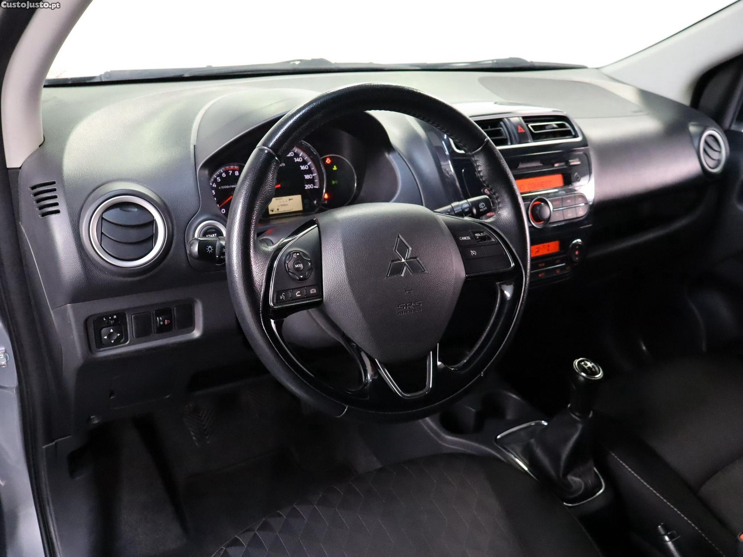 Mitsubishi Space Star 1.2 Connect Edition — fotografia 11