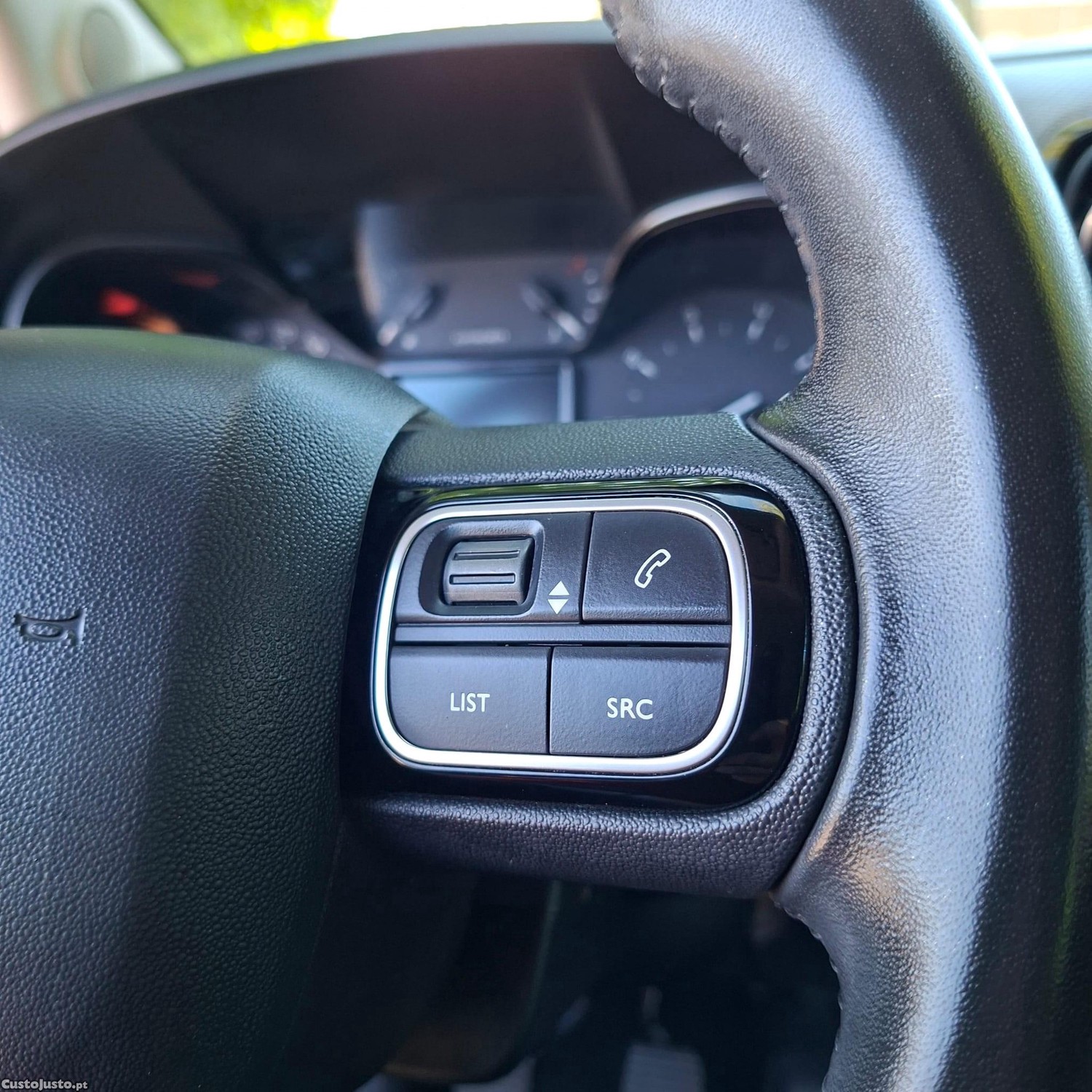 Citroën C3 1.2 PureTech C-Series — fotografia 12