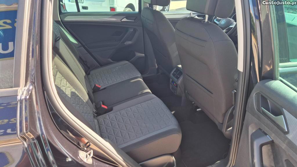 Volkswagen Tiguan 2.0 TDI 150cv DSG Life — fotografia 13