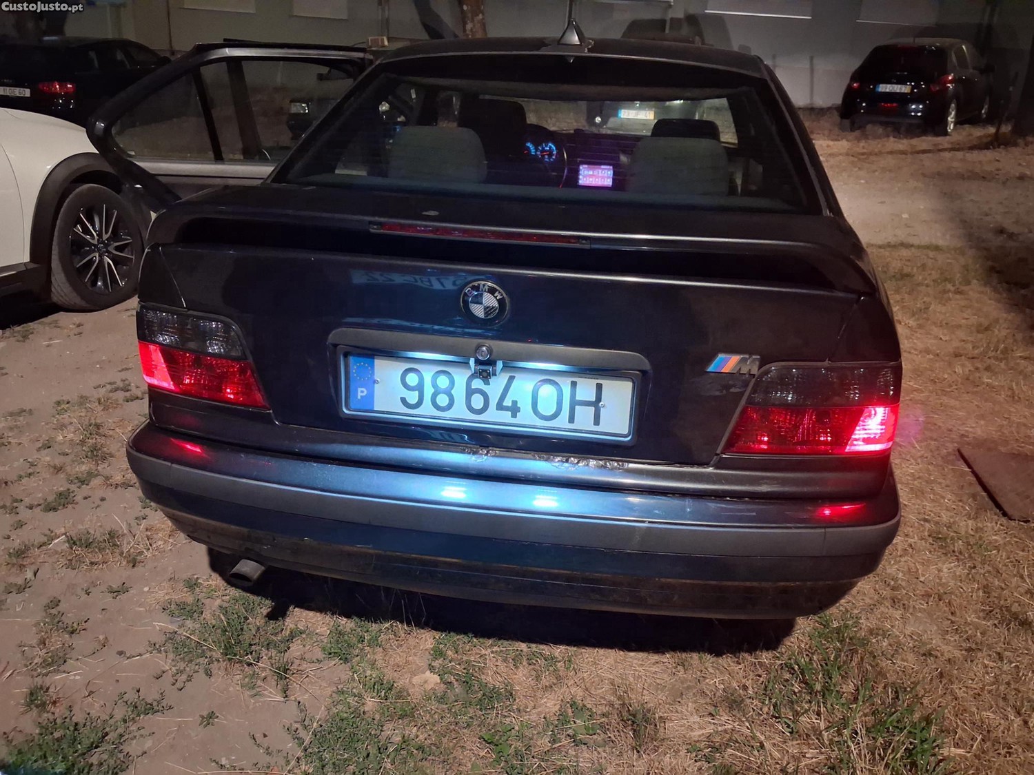 BMW 318 E36 — photo 4