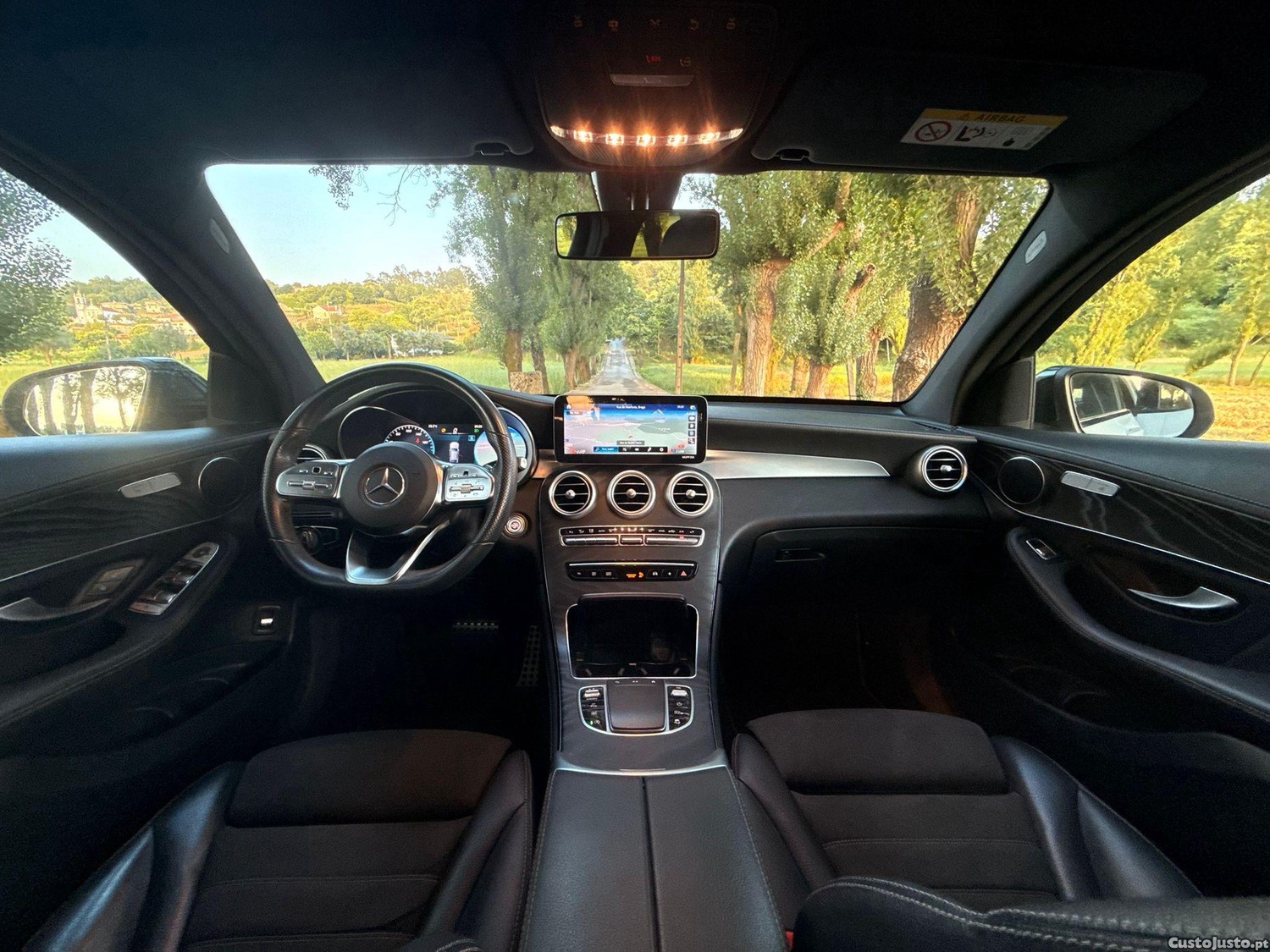 Mercedes-Benz GLC 300 d 4Matic — fotografia 10