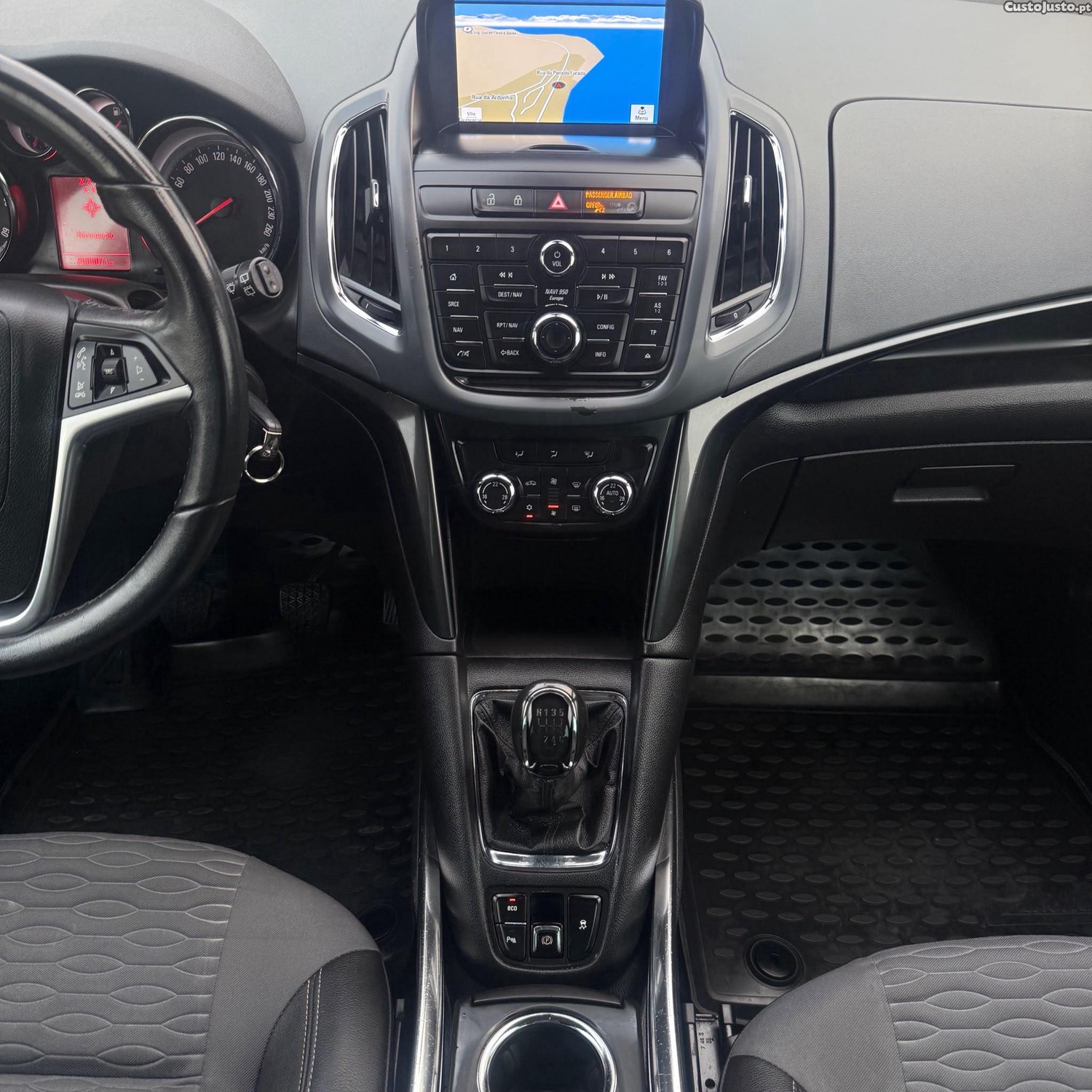 Opel Zafira 1.6 CDTI — fotografia 4