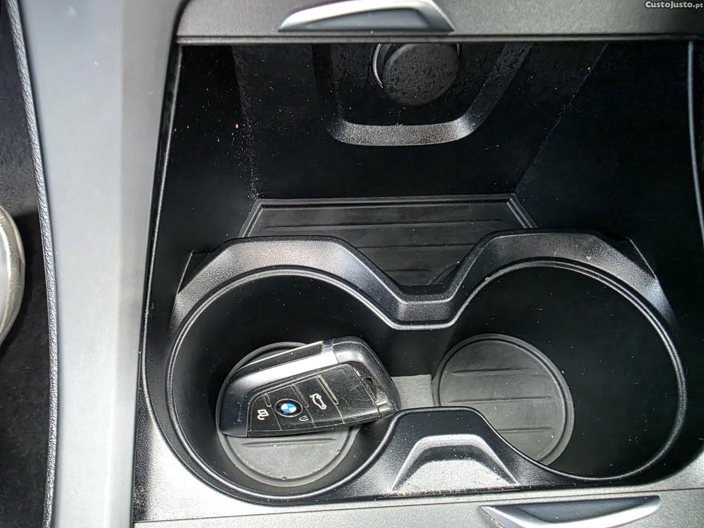 BMW X1 16 d sDrive — fotografia 11