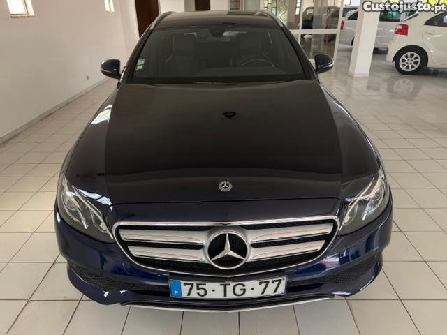 Mercedes-Benz E 220 D — fotografia 12