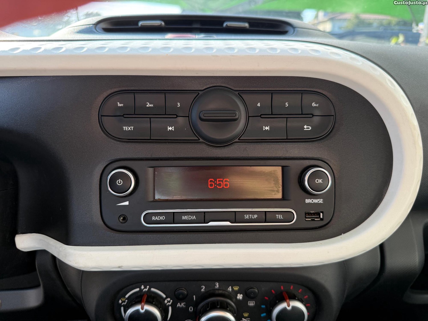 Renault Twingo Limited — fotografia 9