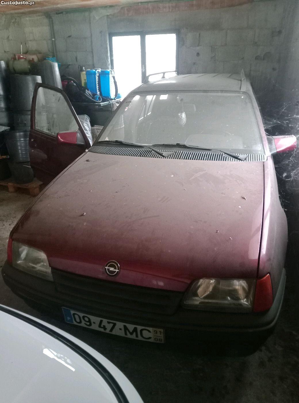 Opel Kadett gasolina — photo 2