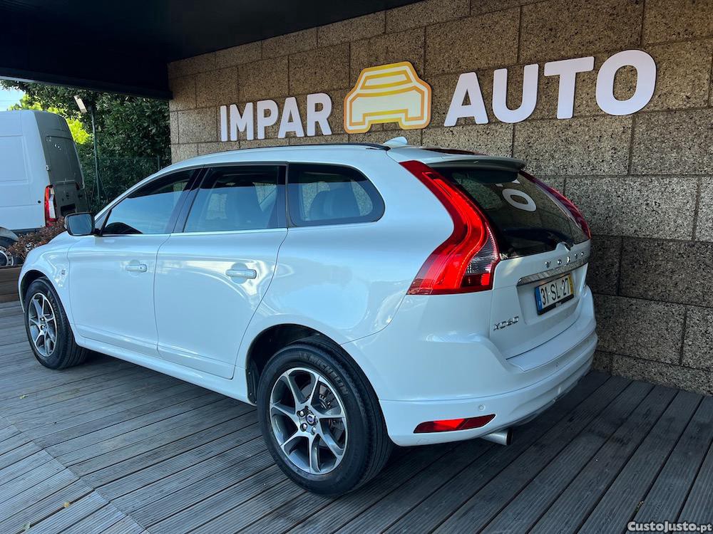 Volvo XC60 D3 Nacional Auto - 17 — photo 4