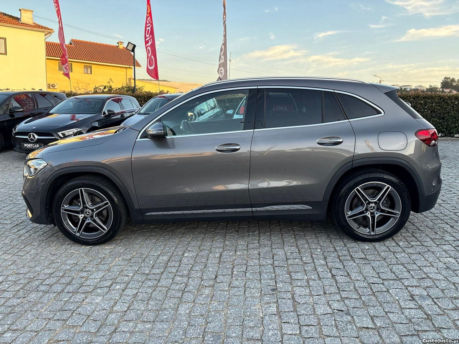 Mercedes-Benz GLA 250 e AMG Line — fotografia 16