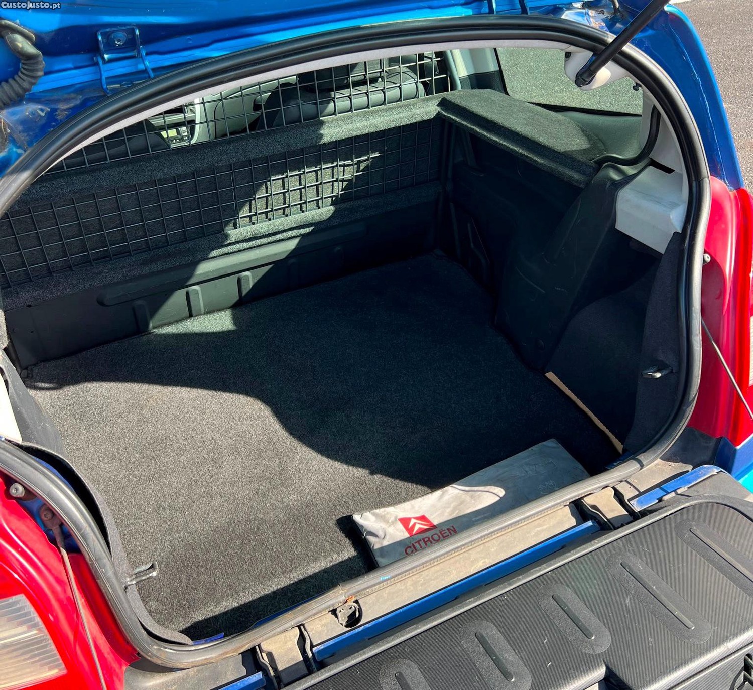 Citroën C2 1.4 HDI 70cv VTR Comercial 2L / 50eur. mês — fotografia 4