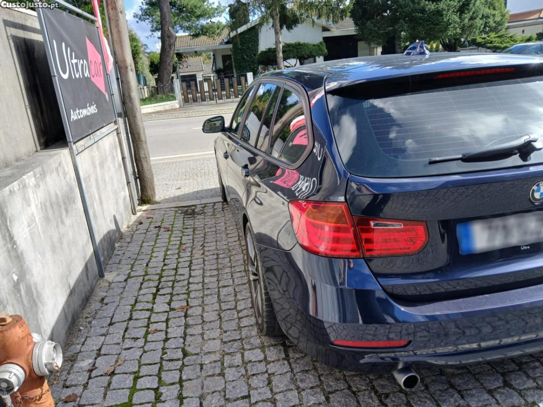 BMW 320 D Touring Efficient Dynamics — fotografia 5
