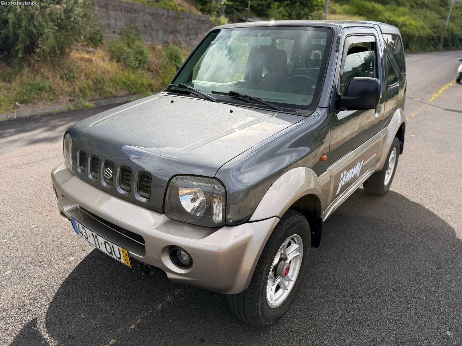 Suzuki Jimny 1.3 16v Hardtop — fotografia 8