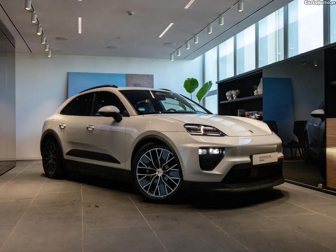 Porsche Macan Electric 4 — fotografia 8