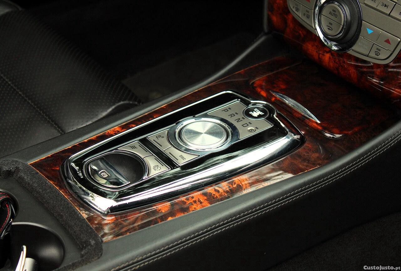 Jaguar XK 5.0 V8 Cabriolet — fotografia 3