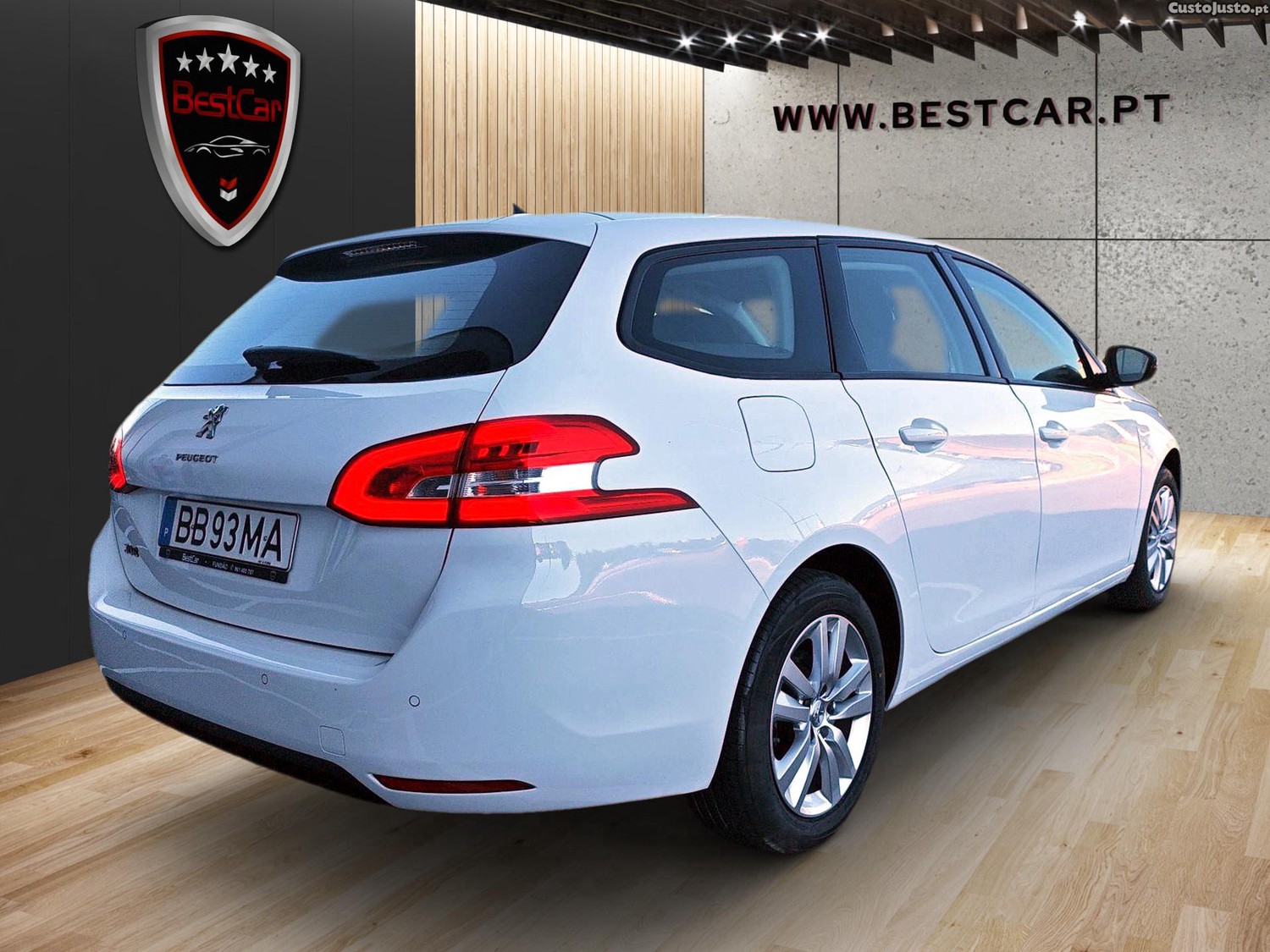 Peugeot 308 1.5 HDI SW — fotografia 10