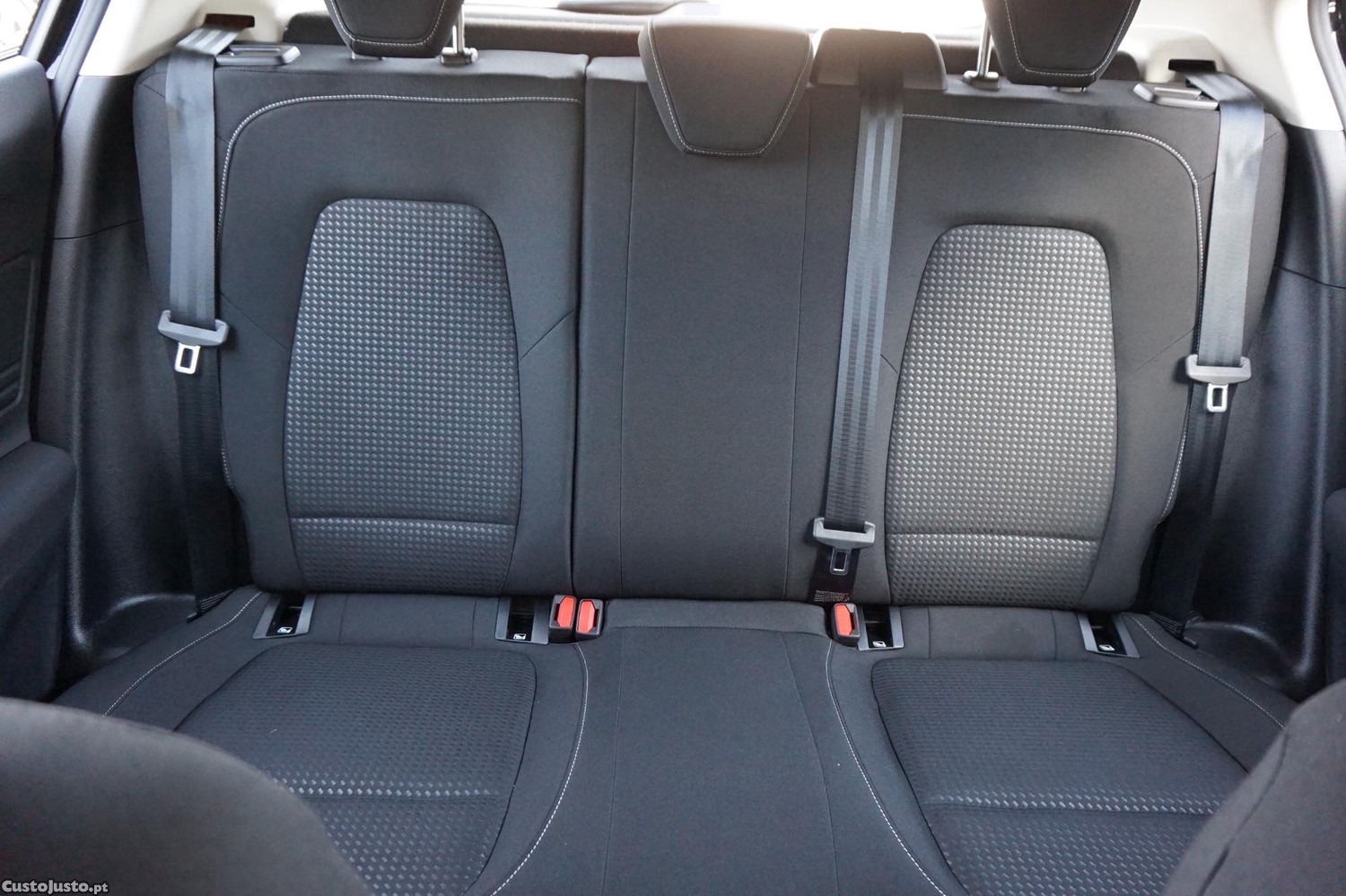 Ford Focus 1.5 tdci 120 PowerShift Connected — fotografia 6
