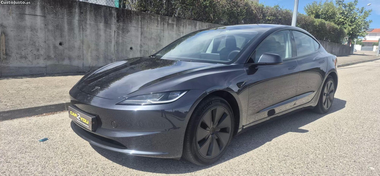 Tesla Model 3 Tração traseira premium - 25 — photo 3