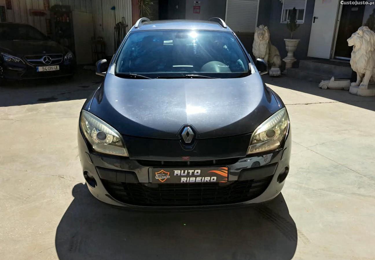 Renault Mégane 1.5 dCi Bose Edition — fotografia 16