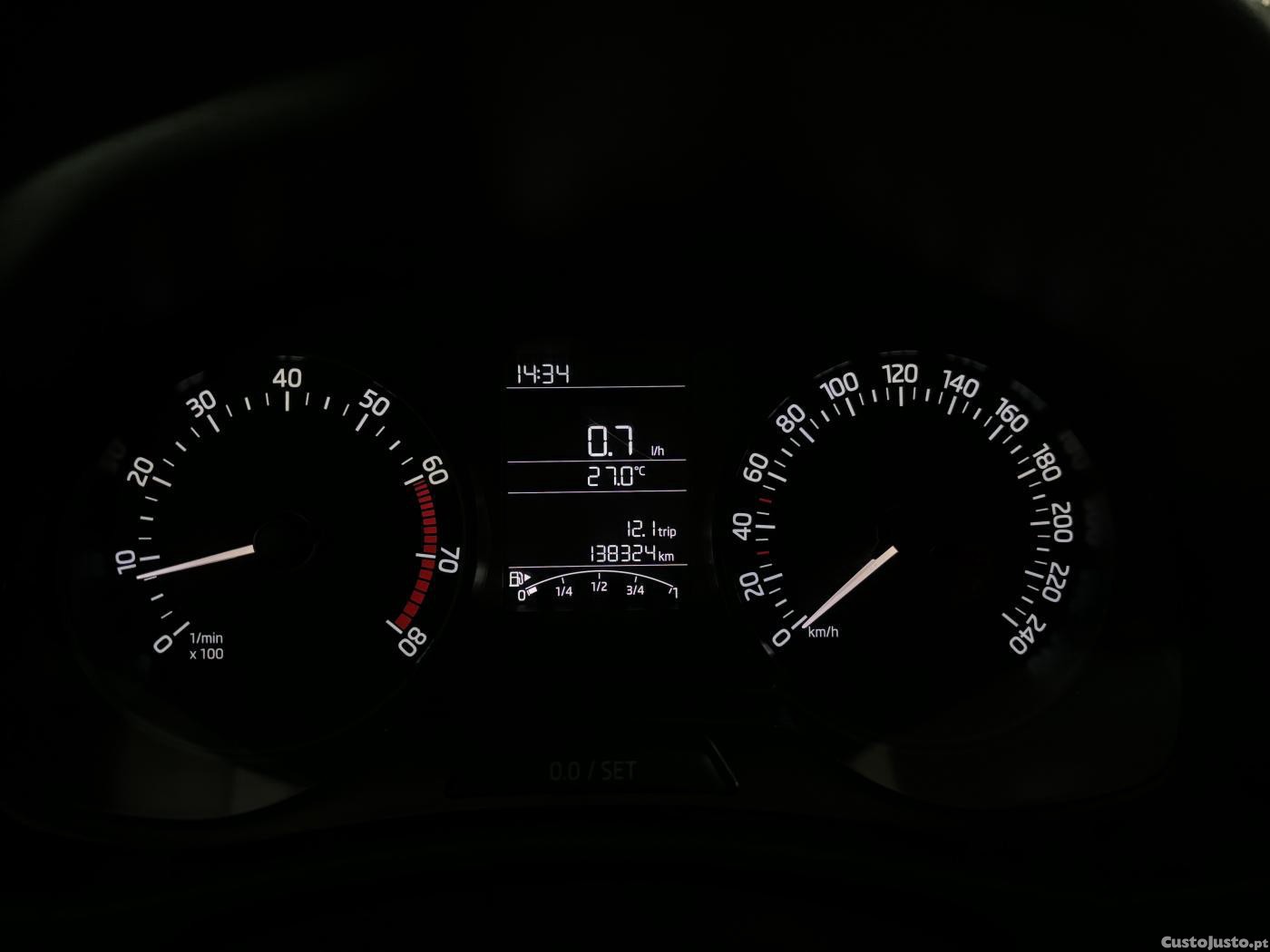 Skoda Fabia 1.0 Style — fotografia 7