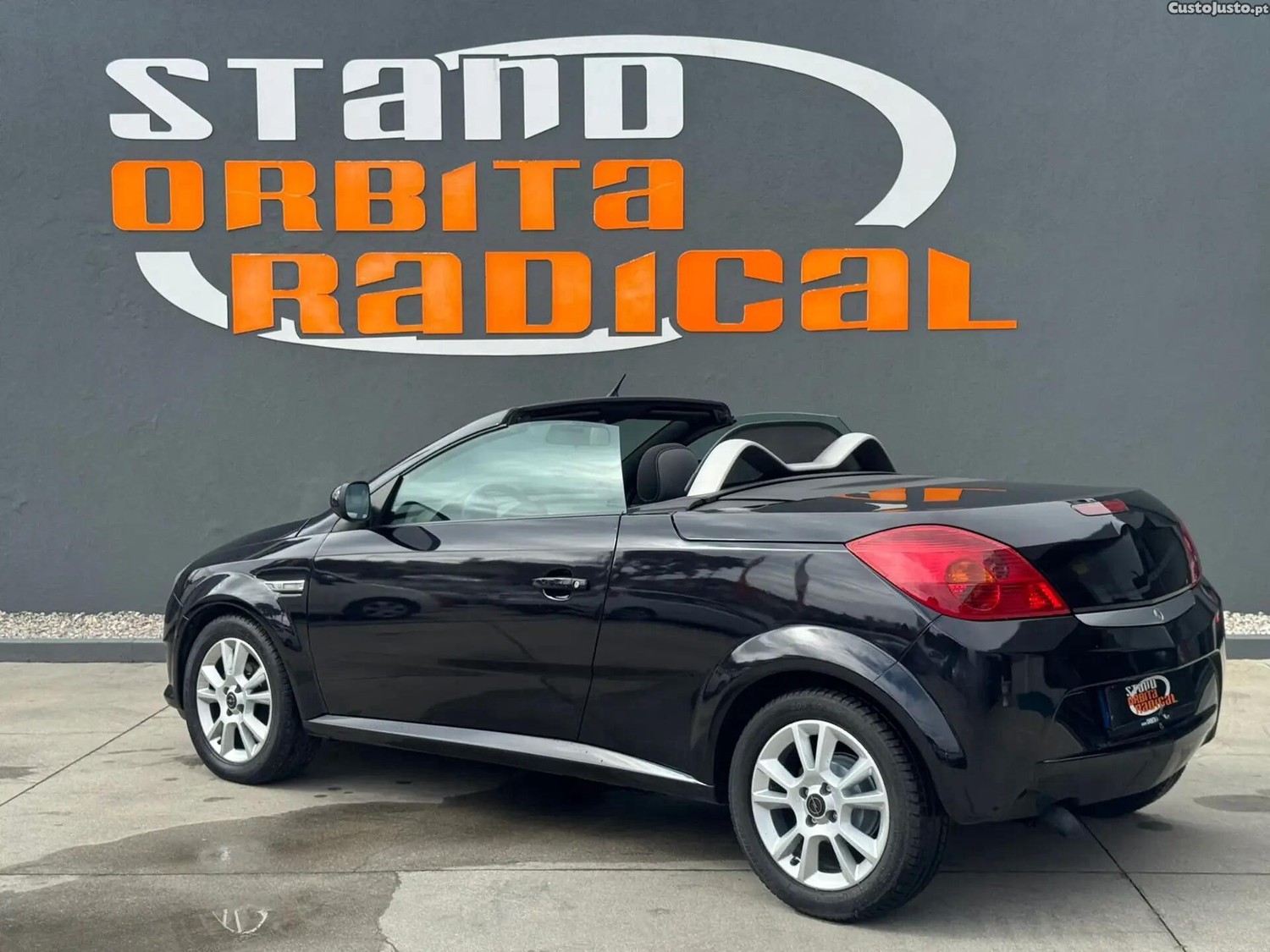 Opel Tigra 1.3 CDTi — fotografia 17
