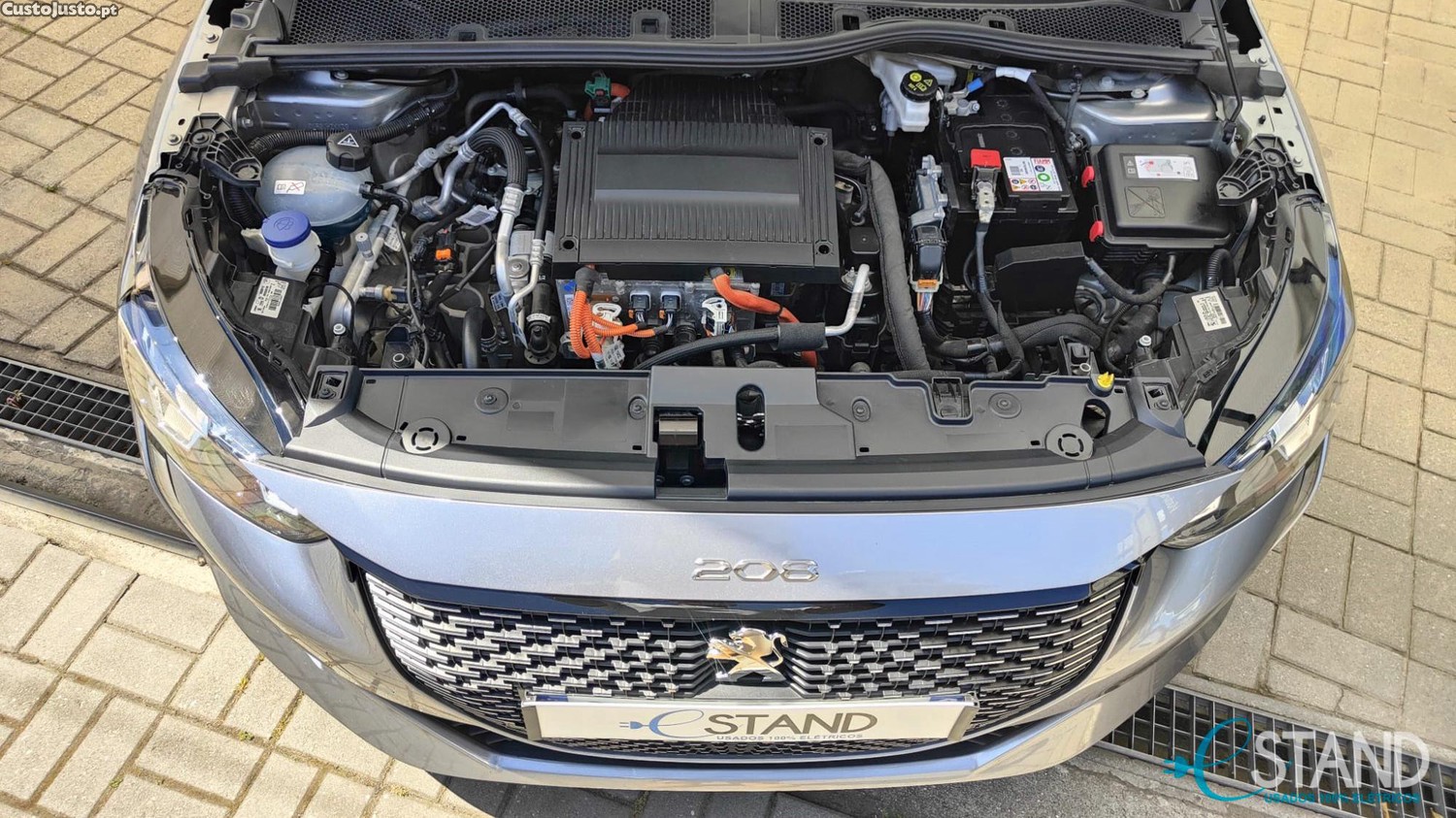 Peugeot e-208 Active Pack — fotografia 5