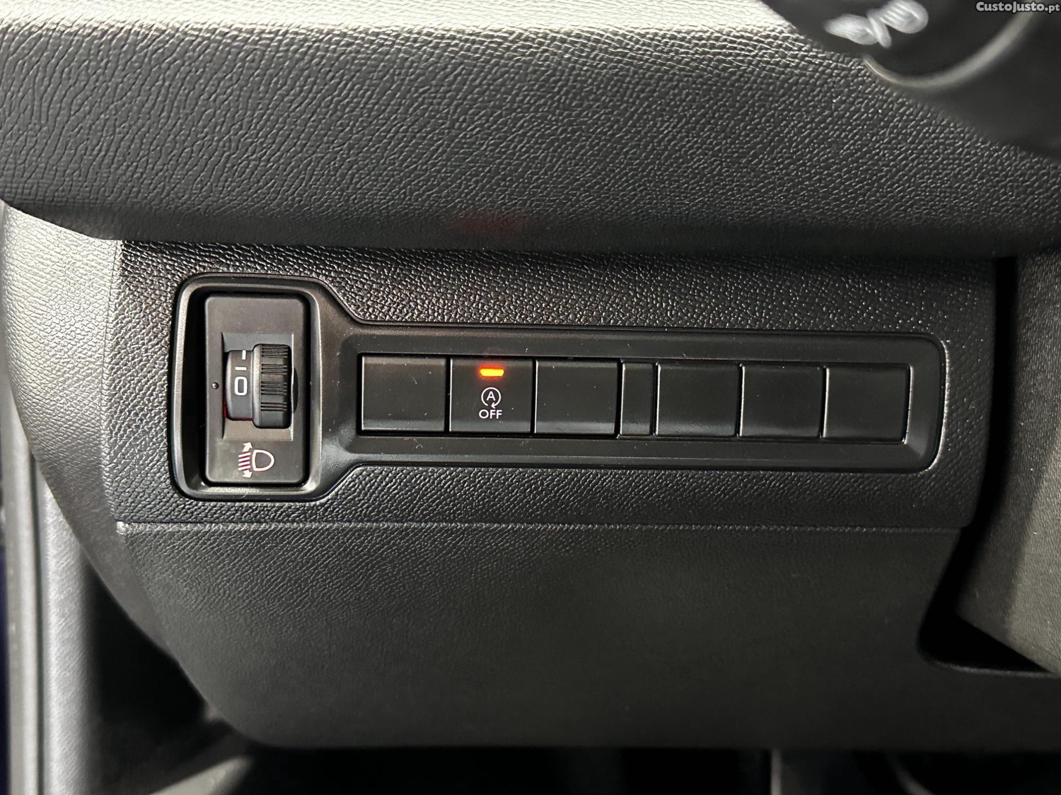 Peugeot 308 SW 1.5 BLUEHDI STYLE 102 CV - NACIONAL - 75084 KM — fotografia 21
