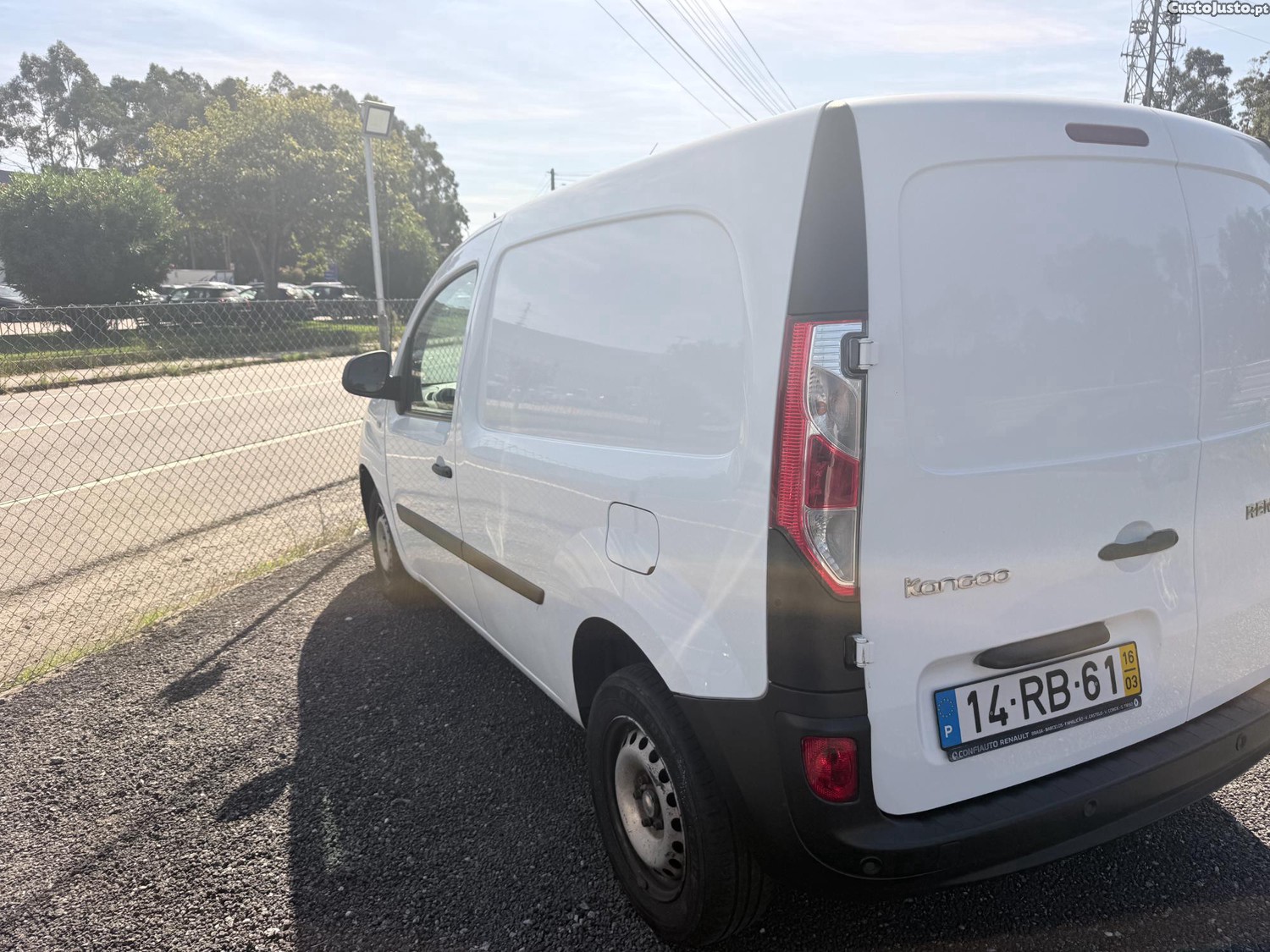 Renault Kangoo 1.5 DCI  - IVA Dedutivel - 16 foto 5