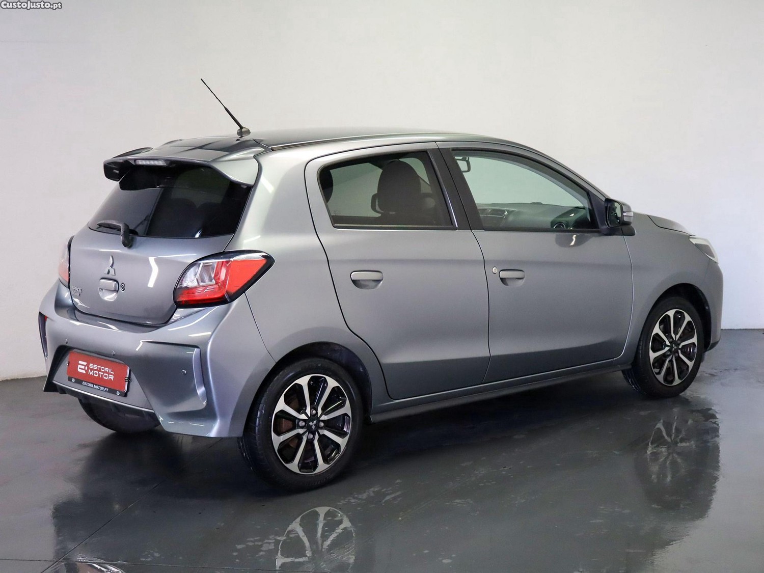 Mitsubishi Space Star 1.2 Connect Edition — fotografia 14