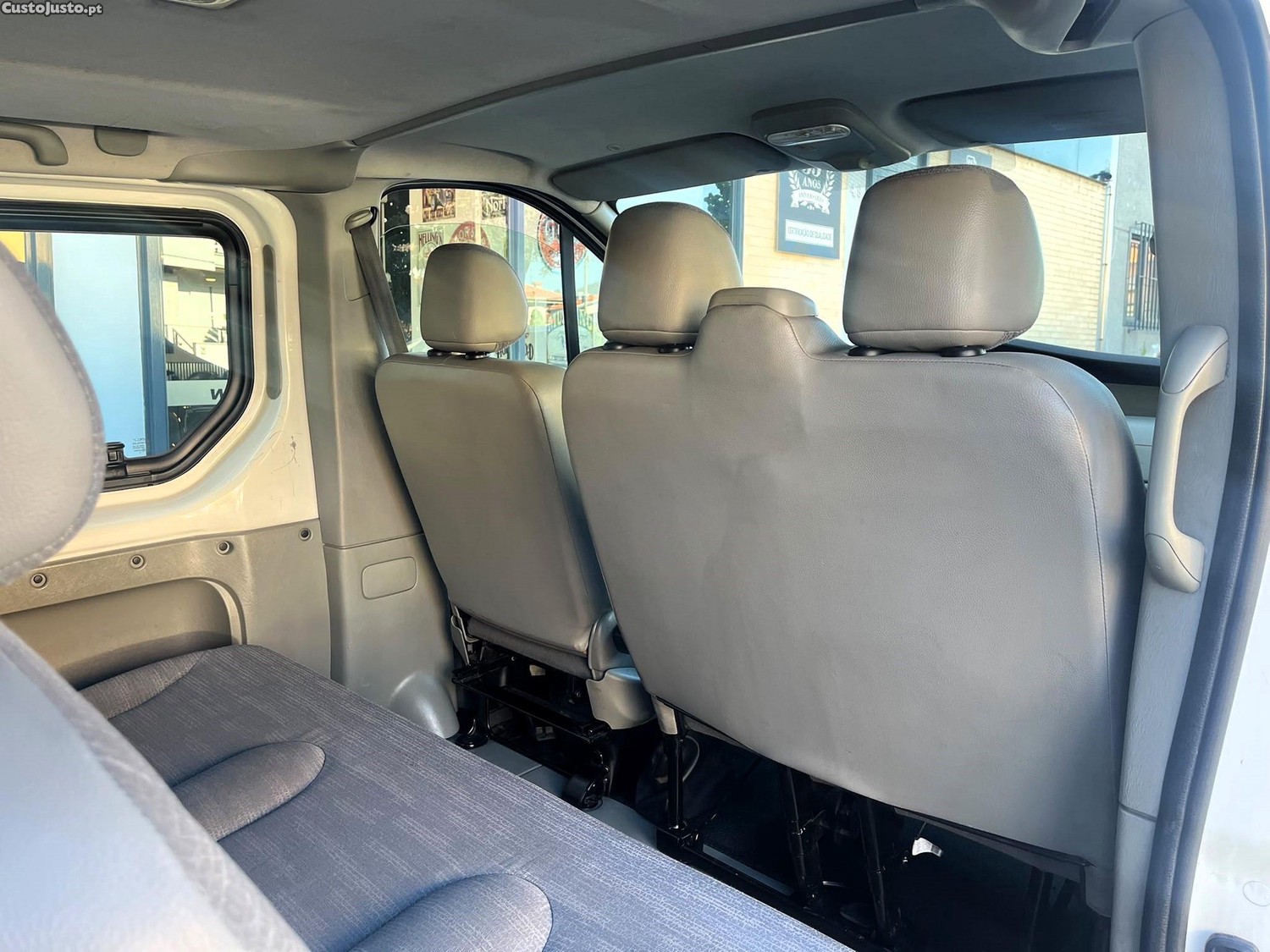Renault Trafic 2.0 dCi L2H2 1.2T115 — photo 4