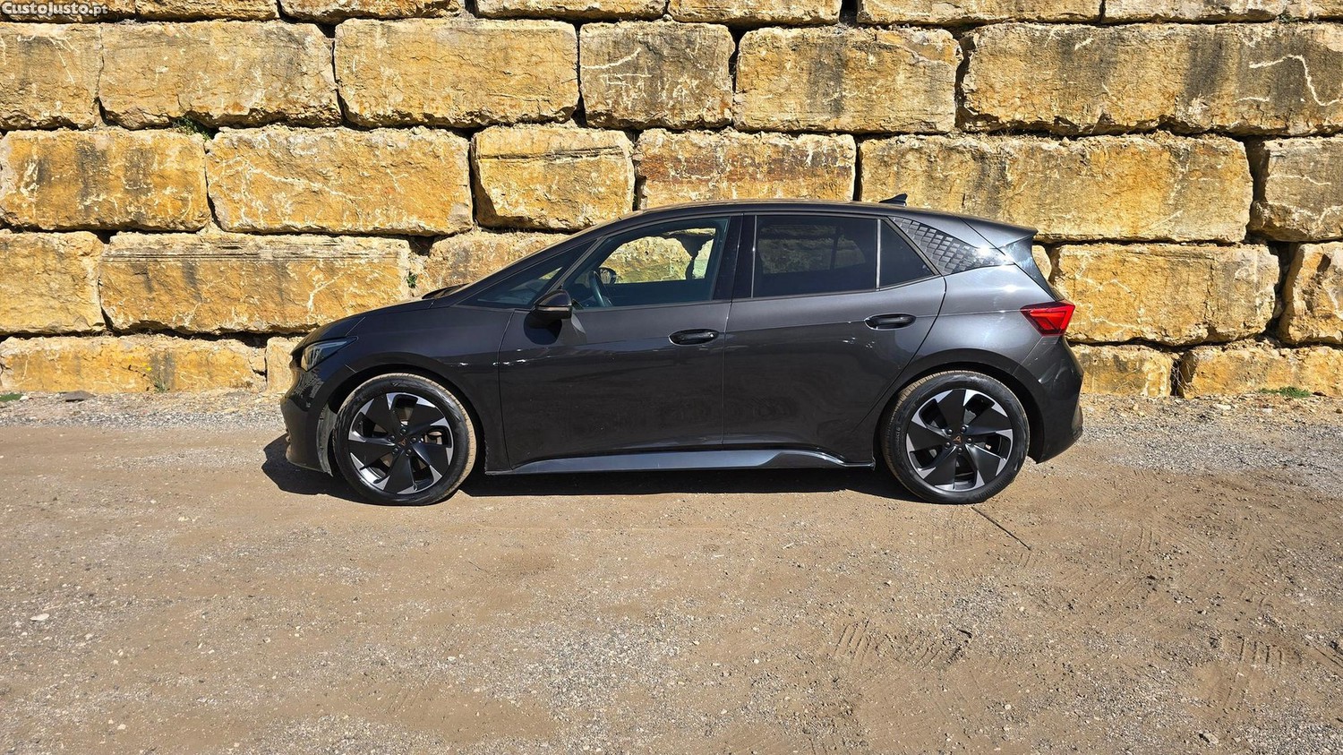 CUPRA Born 79 kWh e-Boost VZ — fotografia 27