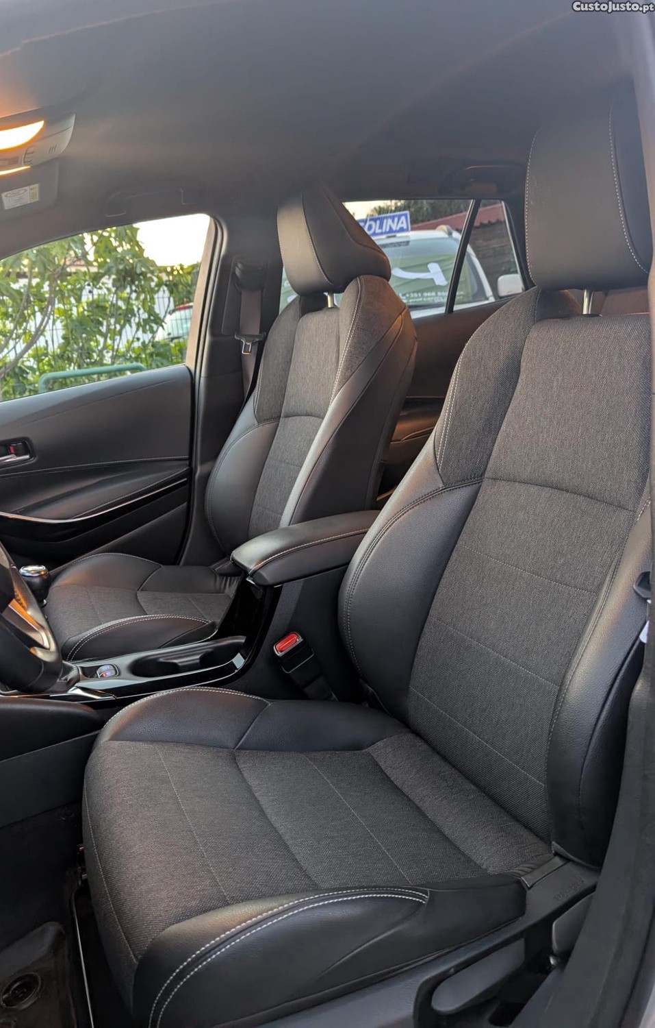 Toyota Corolla Touring Sports 1.2T Comfort — fotografia 3