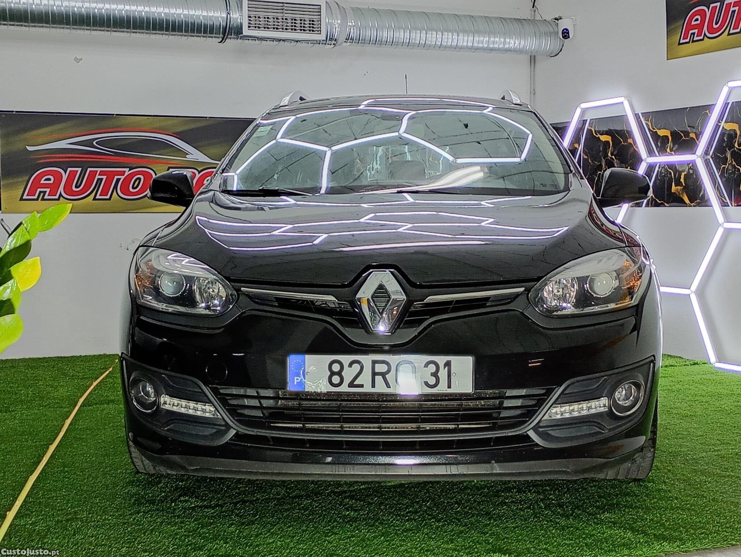 Renault Mégane Sport Tourer 1.5 dCi Dynamique SS — fotografia 23
