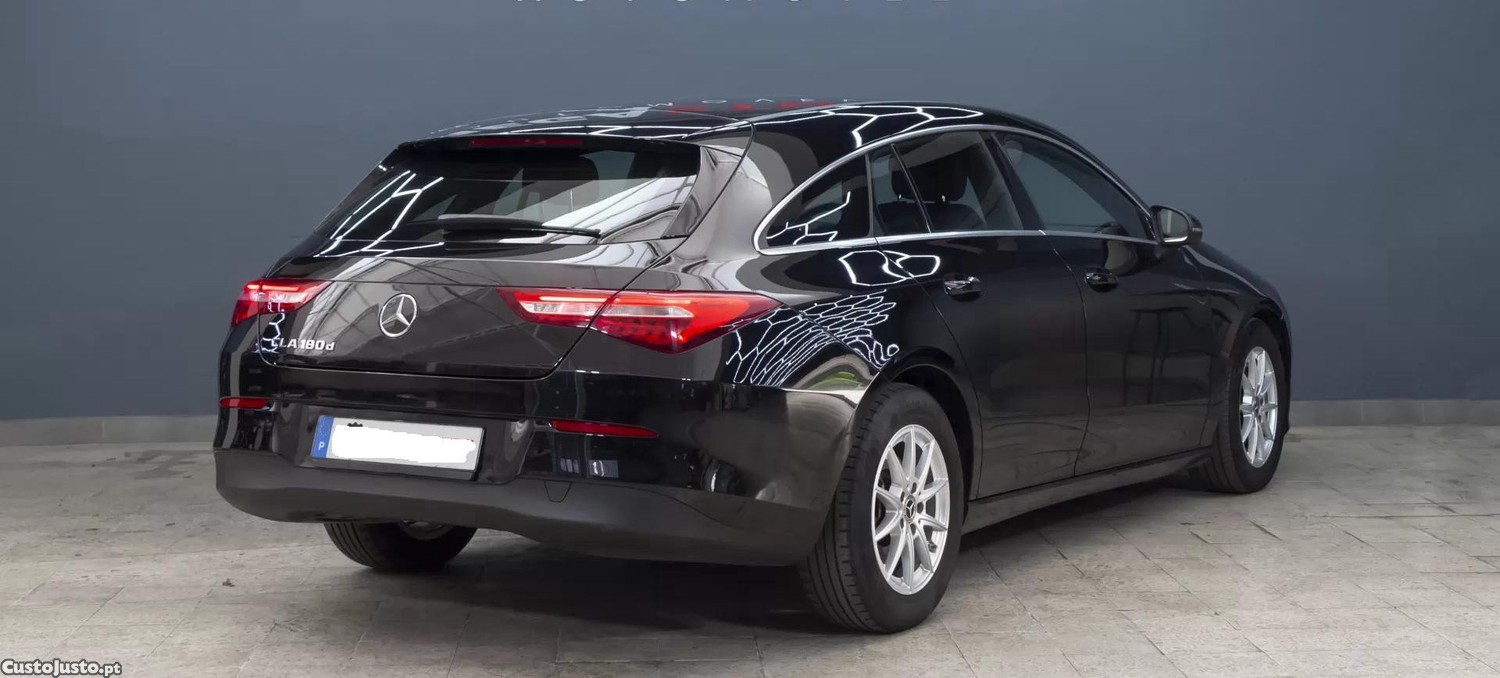 Mercedes-Benz CLA 180 Shooting Brake Business Auto - 22 — photo 5