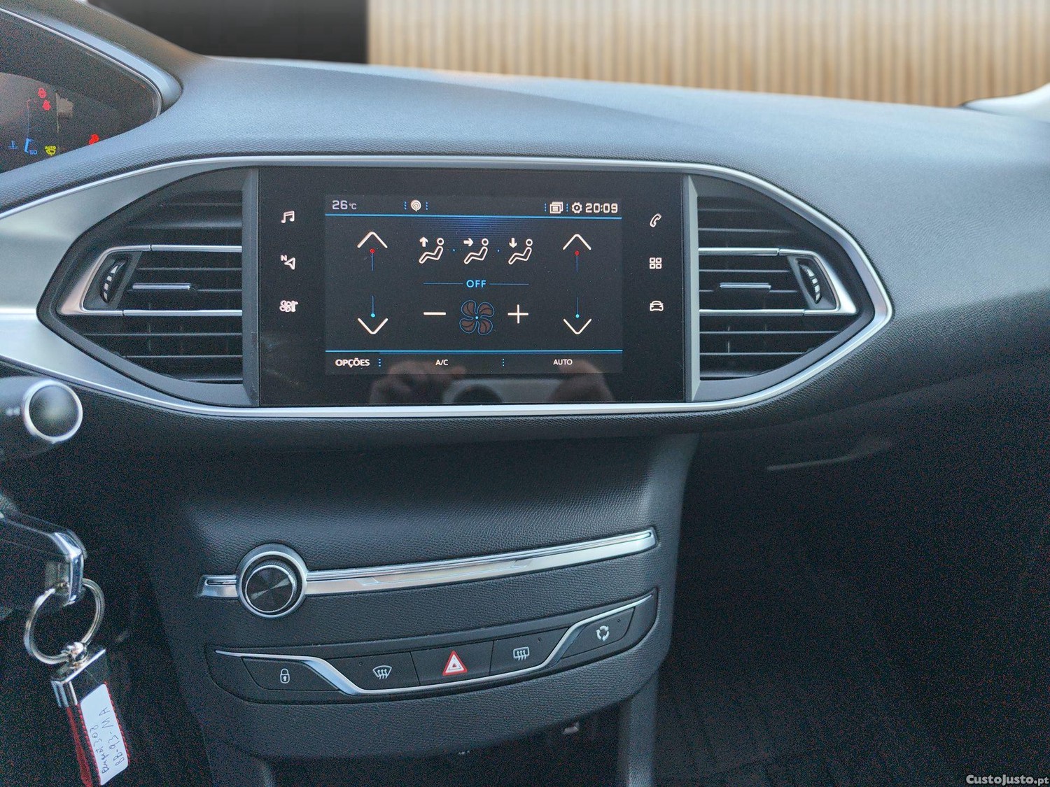 Peugeot 308 1.5 HDI SW — fotografia 4