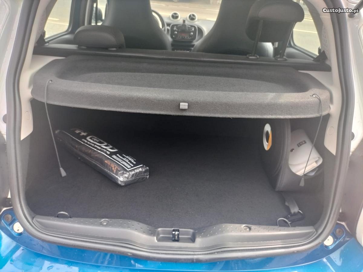 Smart ForFour electric drive — photo 5
